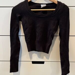 Chic Black Crop Top for Women